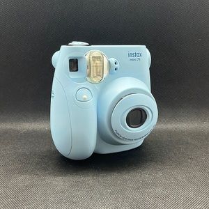 FujiFilm Polaroid Instax Mini 7S Camera